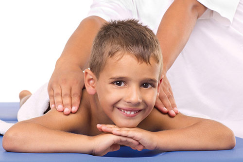 Запись к опытным детским массажистам